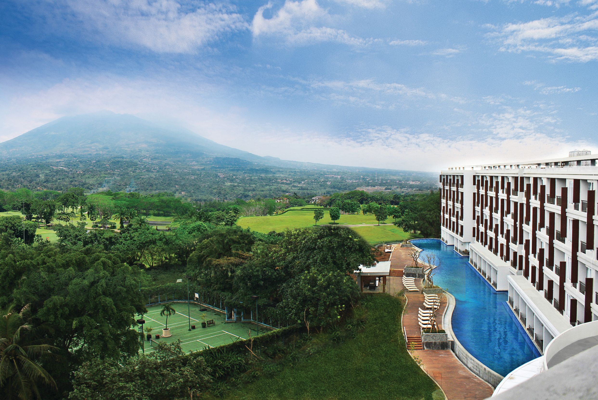 R Hotel